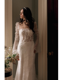 Francesca Avila whimsical gown. Size 8 Francesca Avila whimsical gown. Size 8