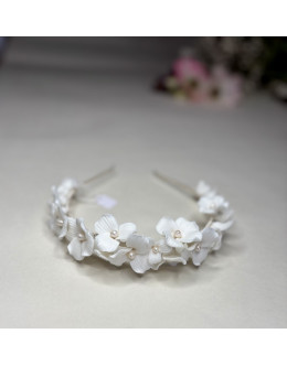 White ivory floral headband White ivory floral headband