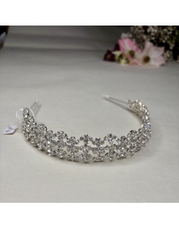 Tiara headpiece with diamantes Tiara headpiece with diamantes
