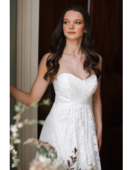 Private label. Size 8 Private label. Size 8